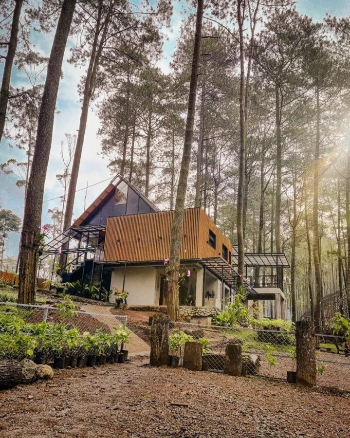 Villa Cikole Kalaras Lembang Dış mekan fotoğraf